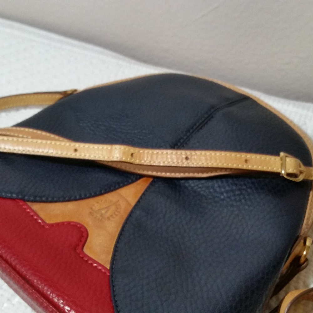 LA TOUR EIFFEL Shoulder Bag NAVY/RED/DARK GREEN